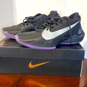Men’s Nike Basketball Shoes